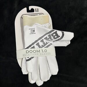 1.0 White Receiver Gloves